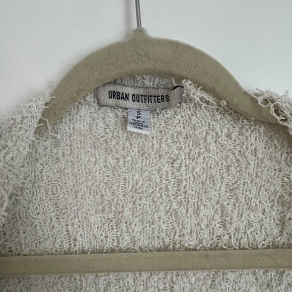 Urban Outfitters White Fluffy Cropped Bolero Ballet-Core Size S - Picture 3 of 3